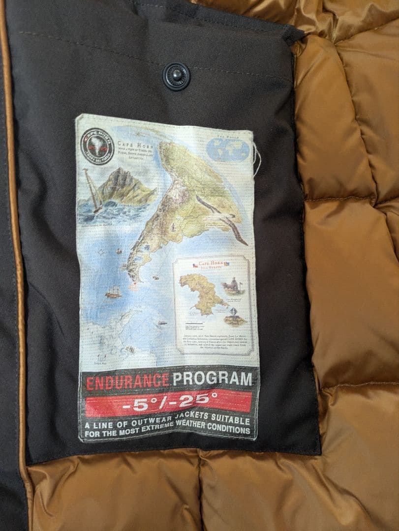 極美品　ケープホーン　CAPEHORN ダウンジャケット　ブラウン　44サイズ