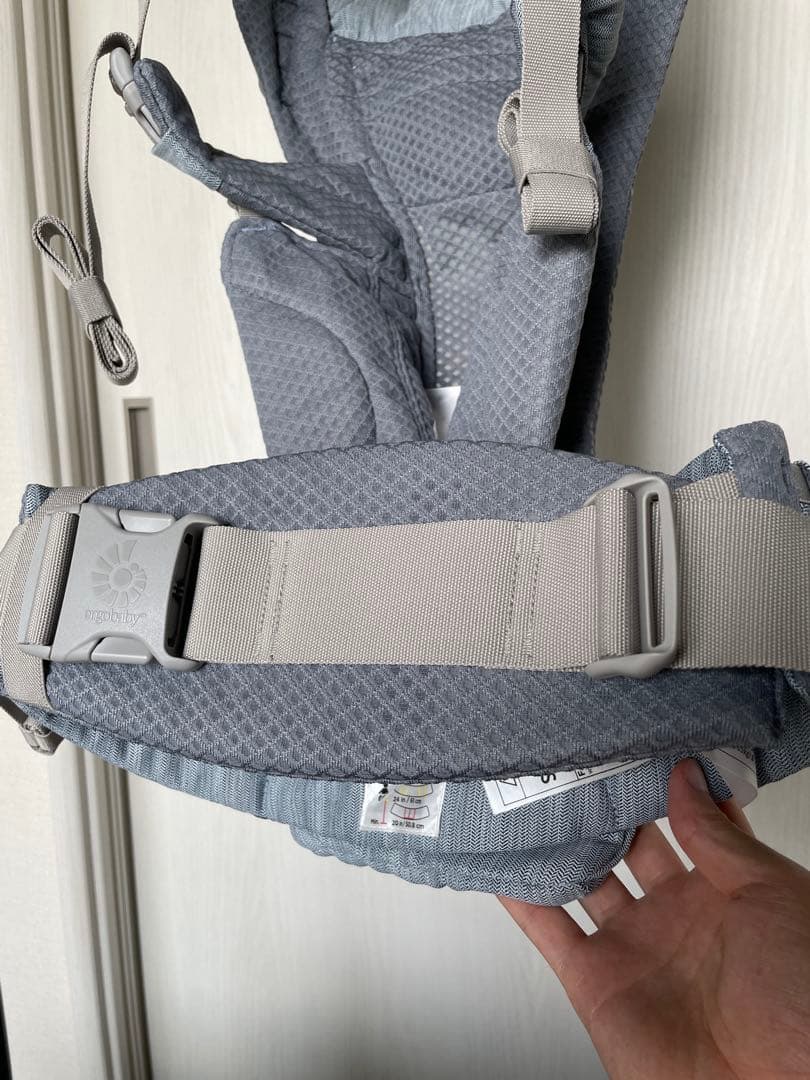 【ayumu】エルゴ オムニ ブリーズ 抱っこ紐 新生児〜 ポーチ付き