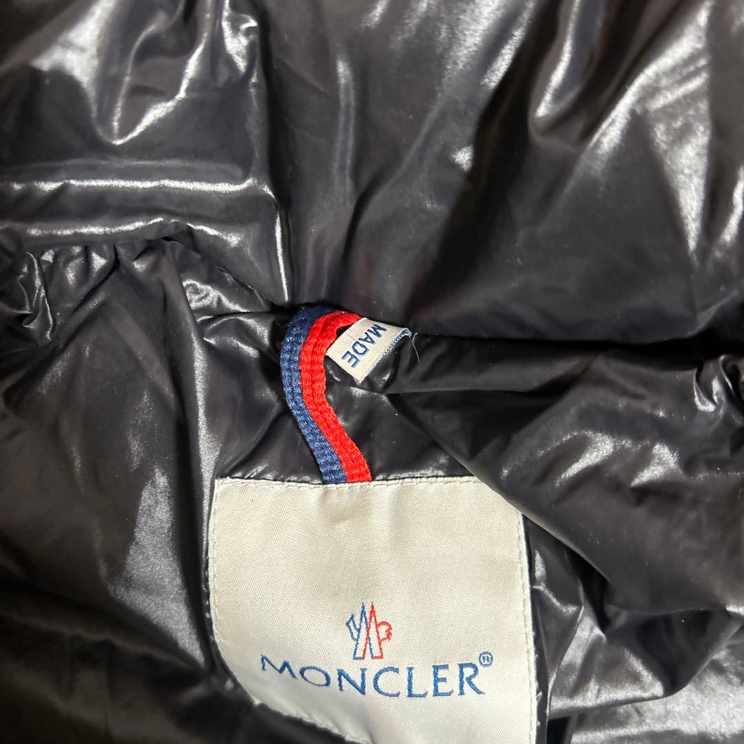 ショート丈 ブラック ダウンジャケット