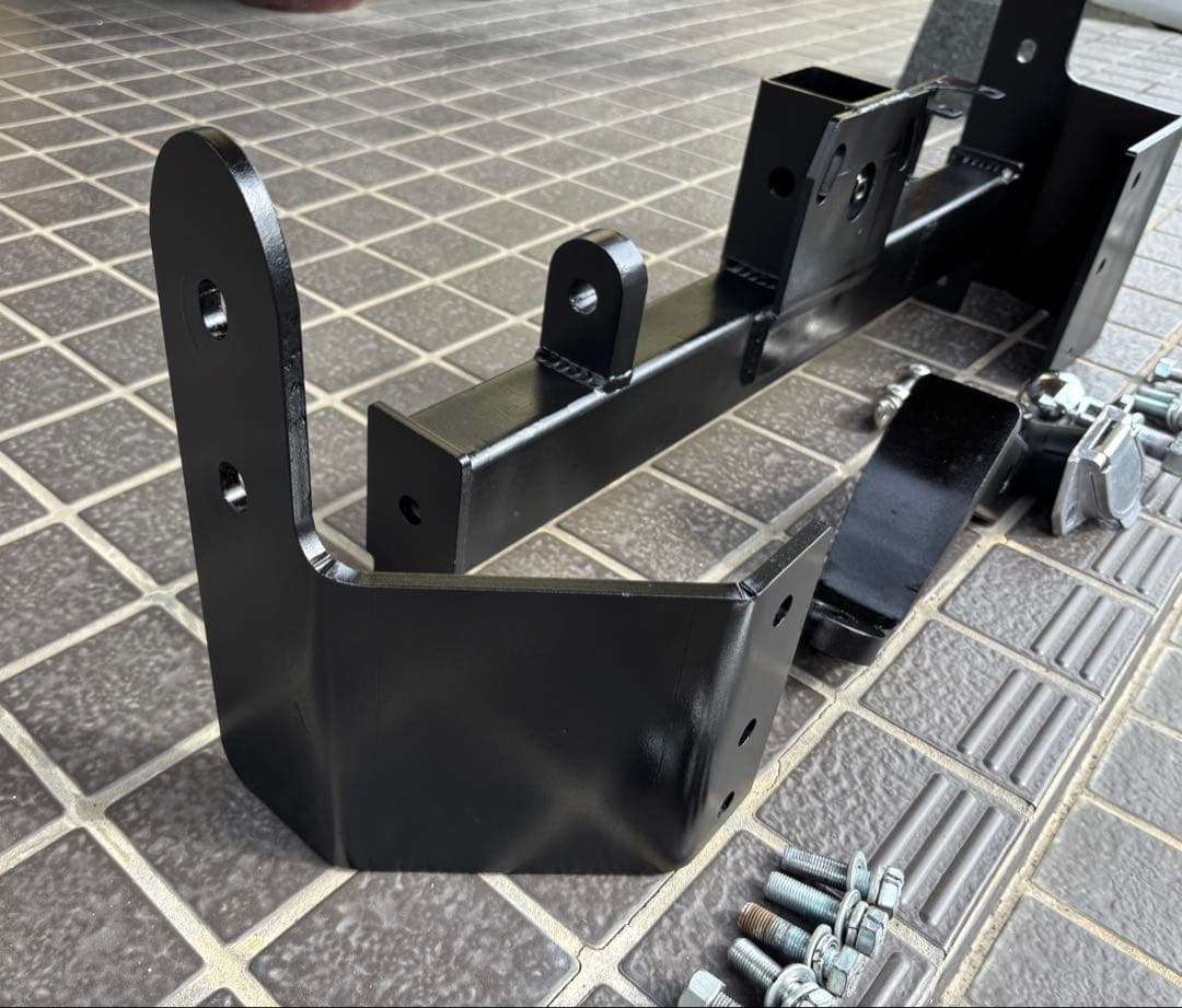 【美品】30系 プリウス シャックル付き ヒッチメンバー 750kg