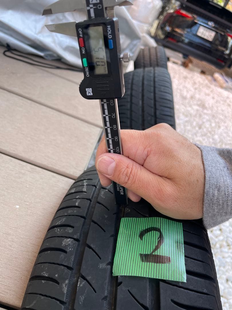 ゆ*ぃ様 [希少サイズ] Carlsson 1/10RSR 16インチ5J 4本