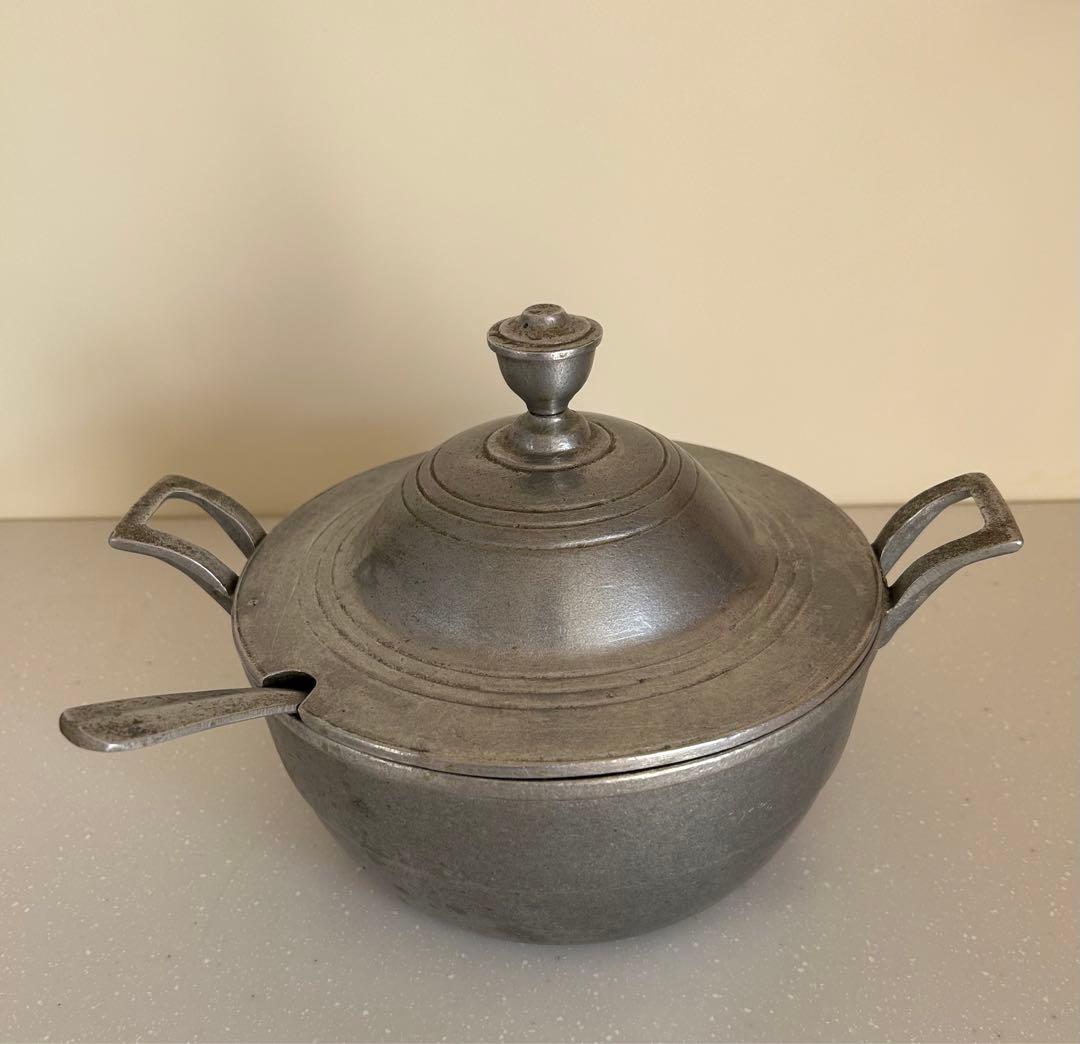 ピューター製　鍋とレードル