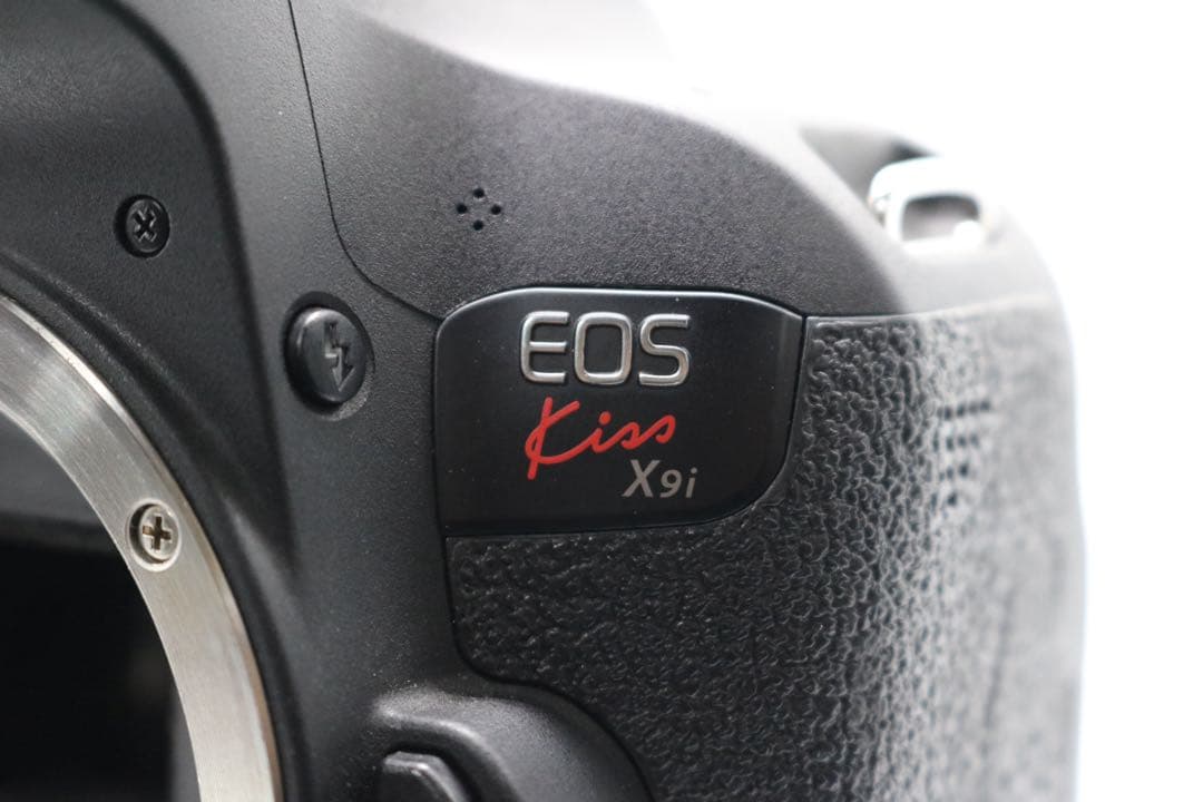 超美品 【Canon EOS Kiss X9i ダブルレンズ】 Wi-Fi搭載
