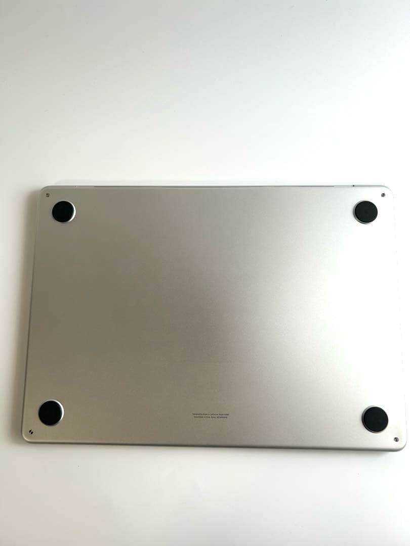 【中古】MacBookAir M2 2022 シルバー 8GB 256GB