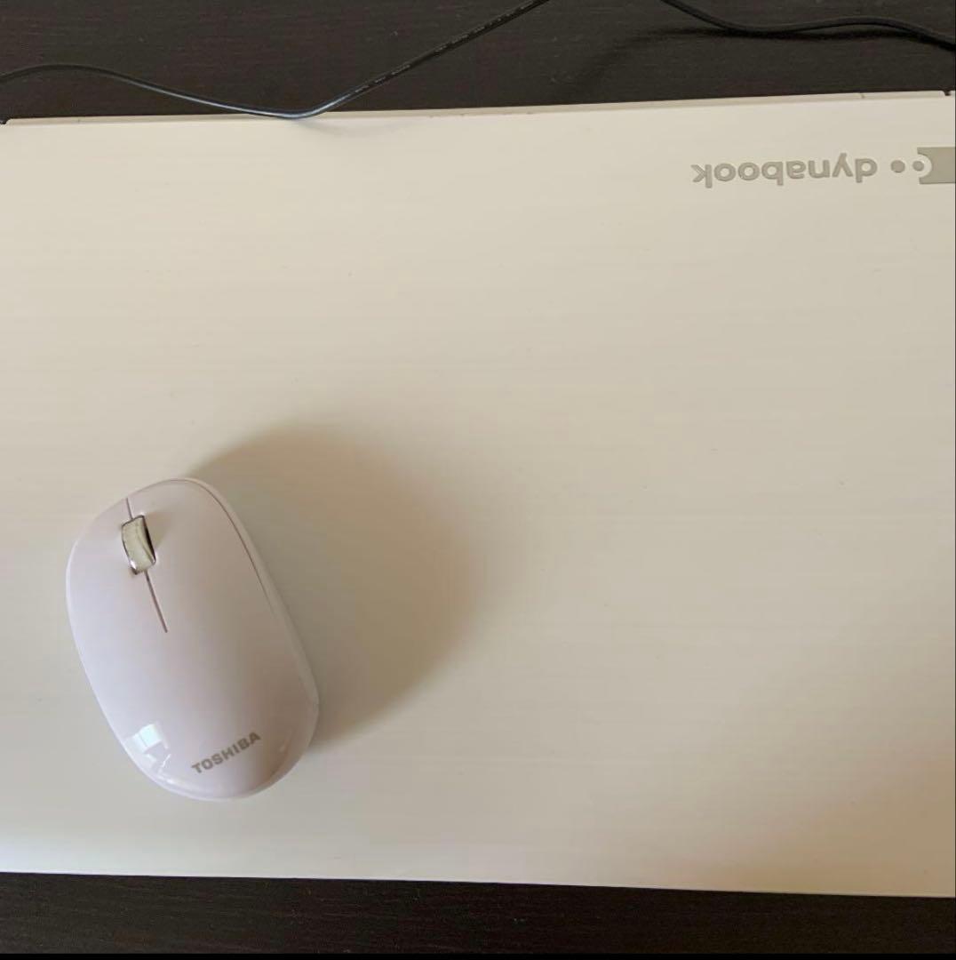 Toshiba Dynabook 15.6インチ ホワイト