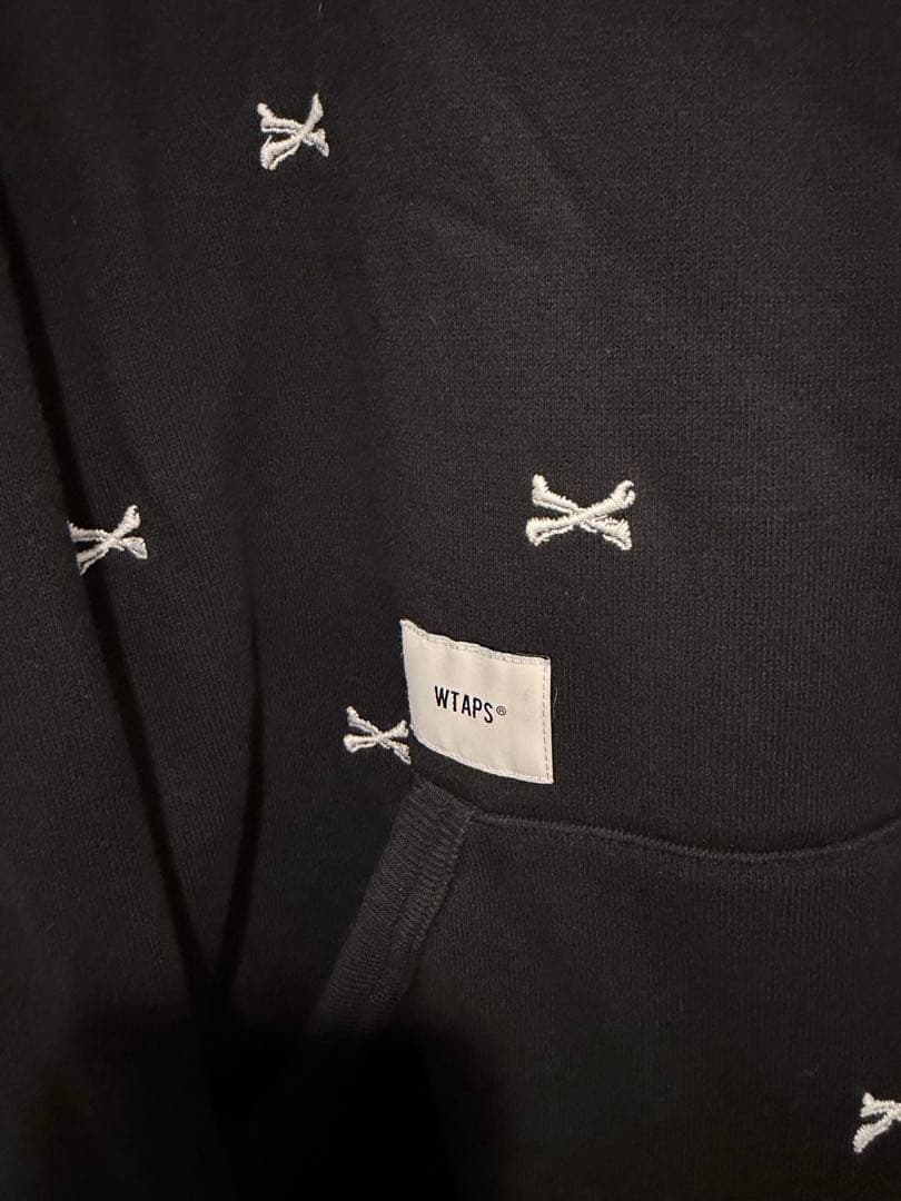 WTAPS クロスボーン刺繍 プルオーバーパーカー サイズ01