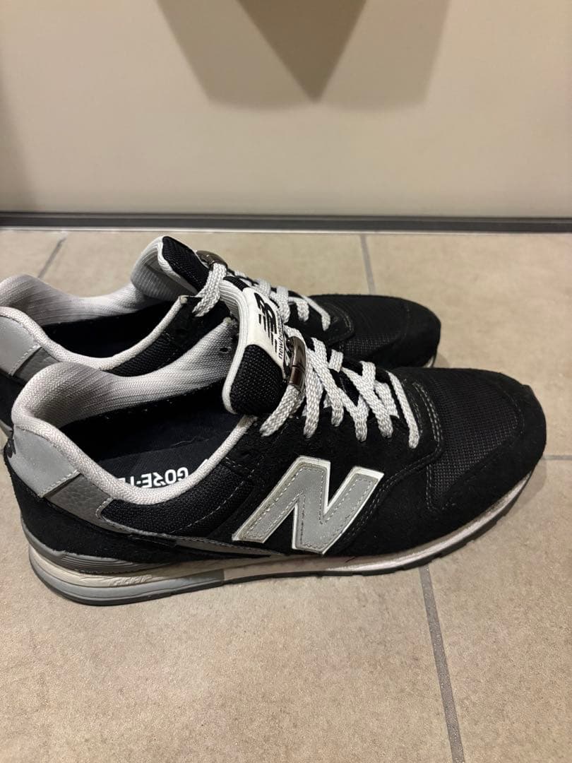 New Balance 996 GORE-TEX ブラック/シルバー