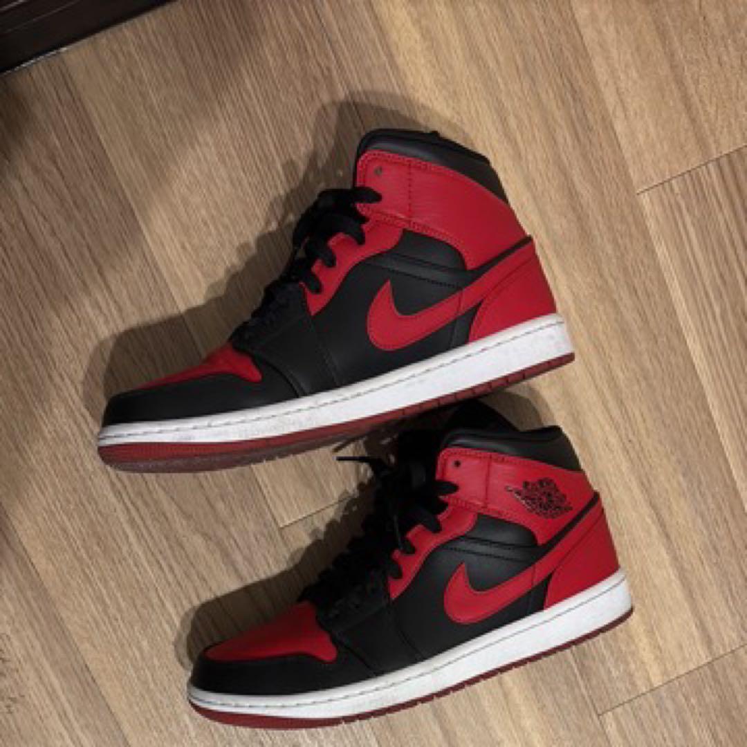 靴 Nike Air Jordan 1 bred