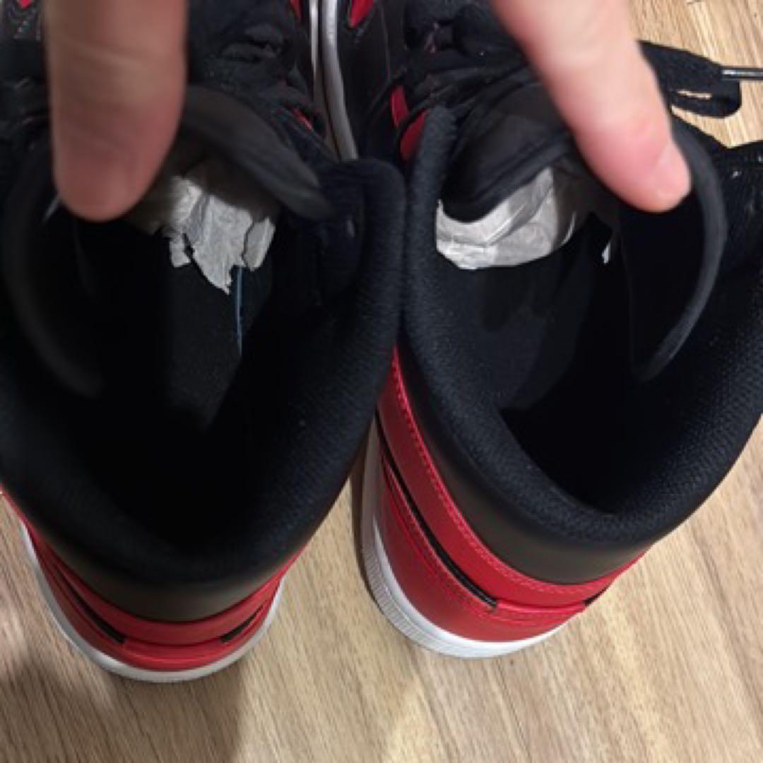 靴 Nike Air Jordan 1 bred