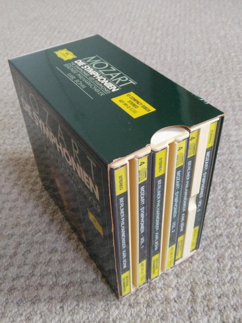 モーツァルト交響曲全集（カール・ベーム ベルリン・フィル）12CD