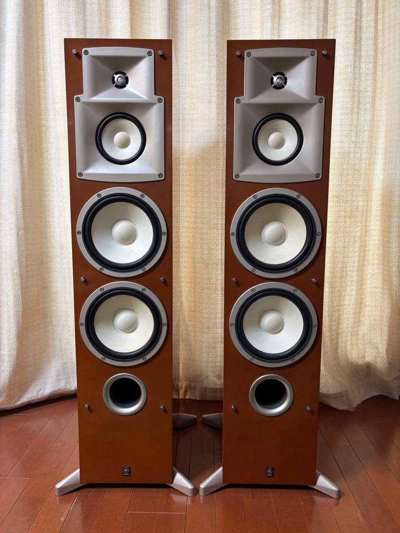 YAMAHA NS-8HX 2本セット　トールボーイ型　スピーカー　脚・コード付
