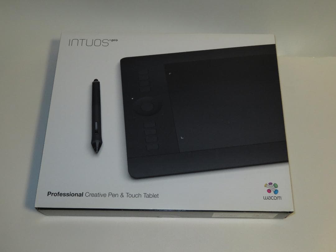 液タブ・ペンタブ WACOM Intuos Pro medium PTH-651/K1