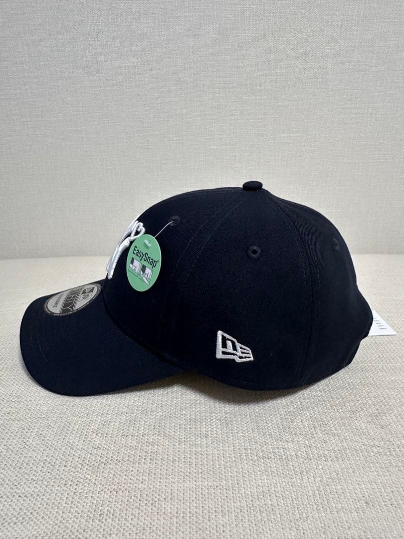 【新品タグ付】BASICKS × New Era ハートキャップ♡ ネイビー×白