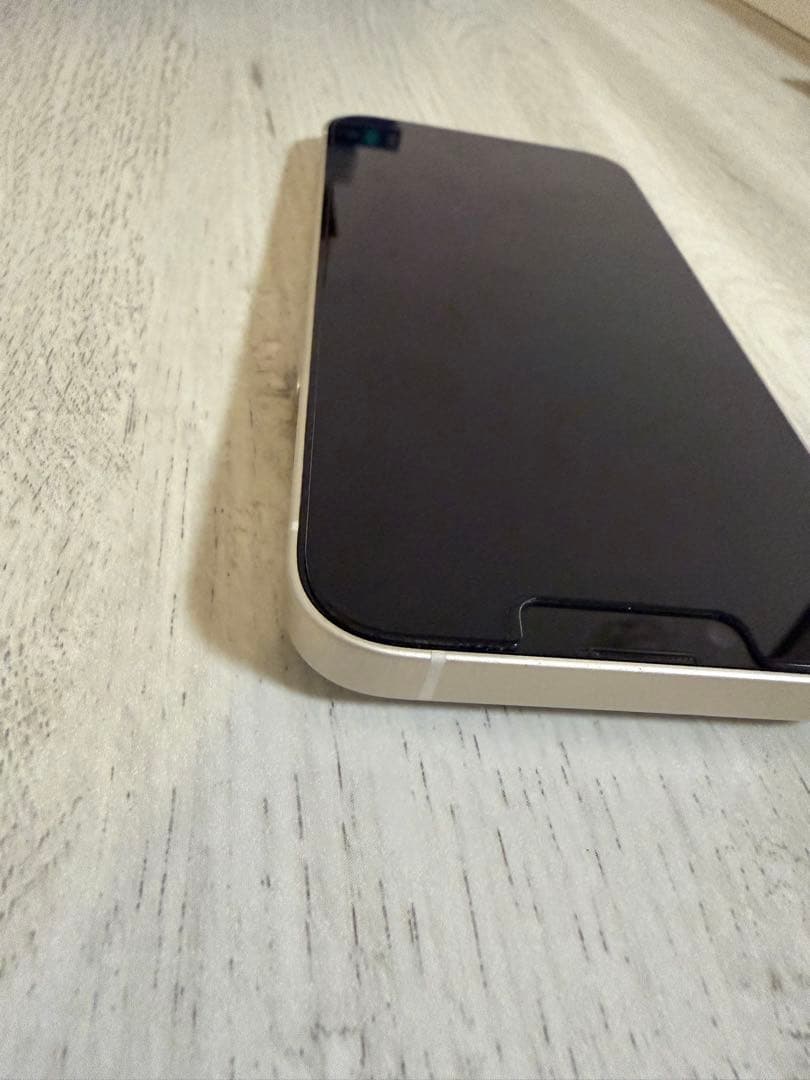 Apple iPhone 14 スターライト　 本体