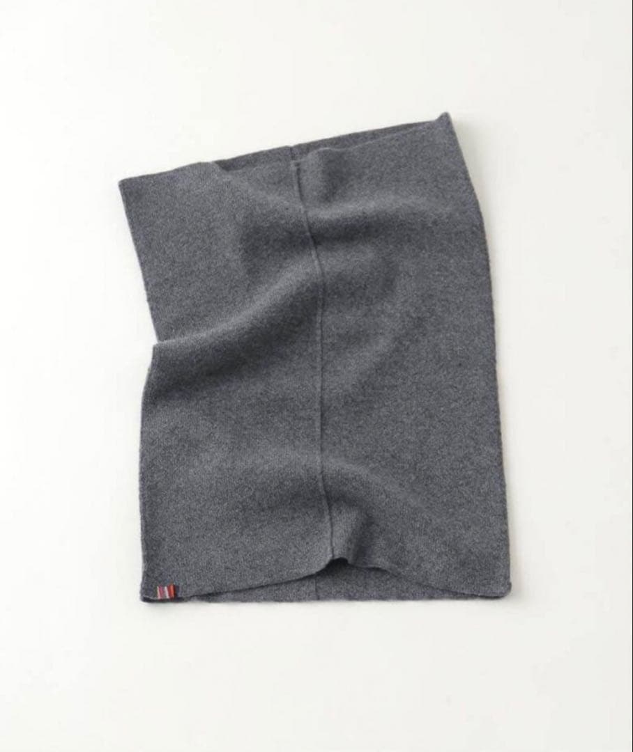 トップス extreme cashmere / bare top