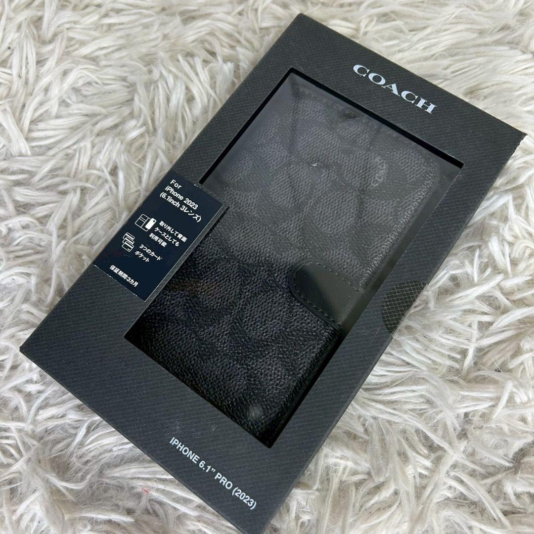 COACH　スマホケース　新品未使用　iPhone15pro 6.1　シグネチャ