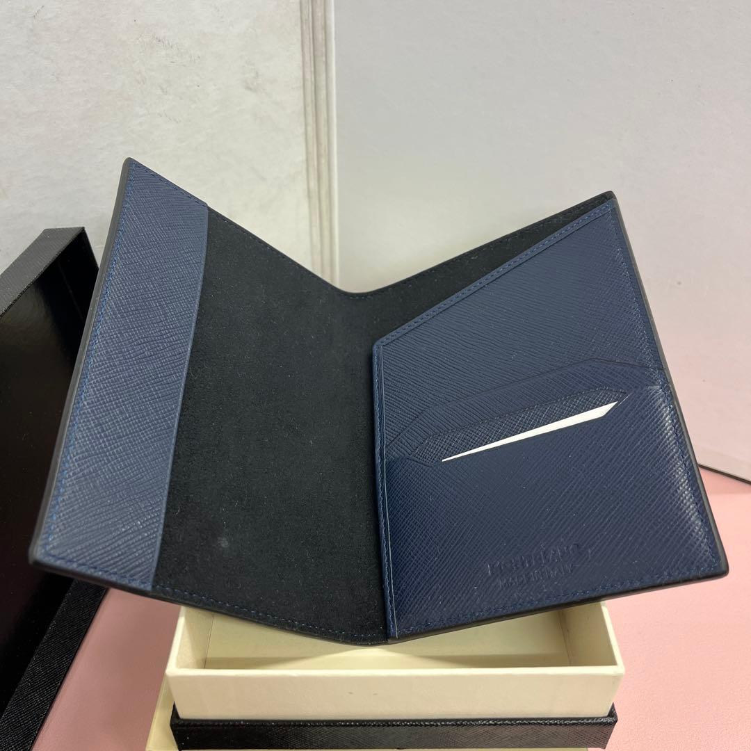 【期間限定価格】MONTBLANC Passport Holder
