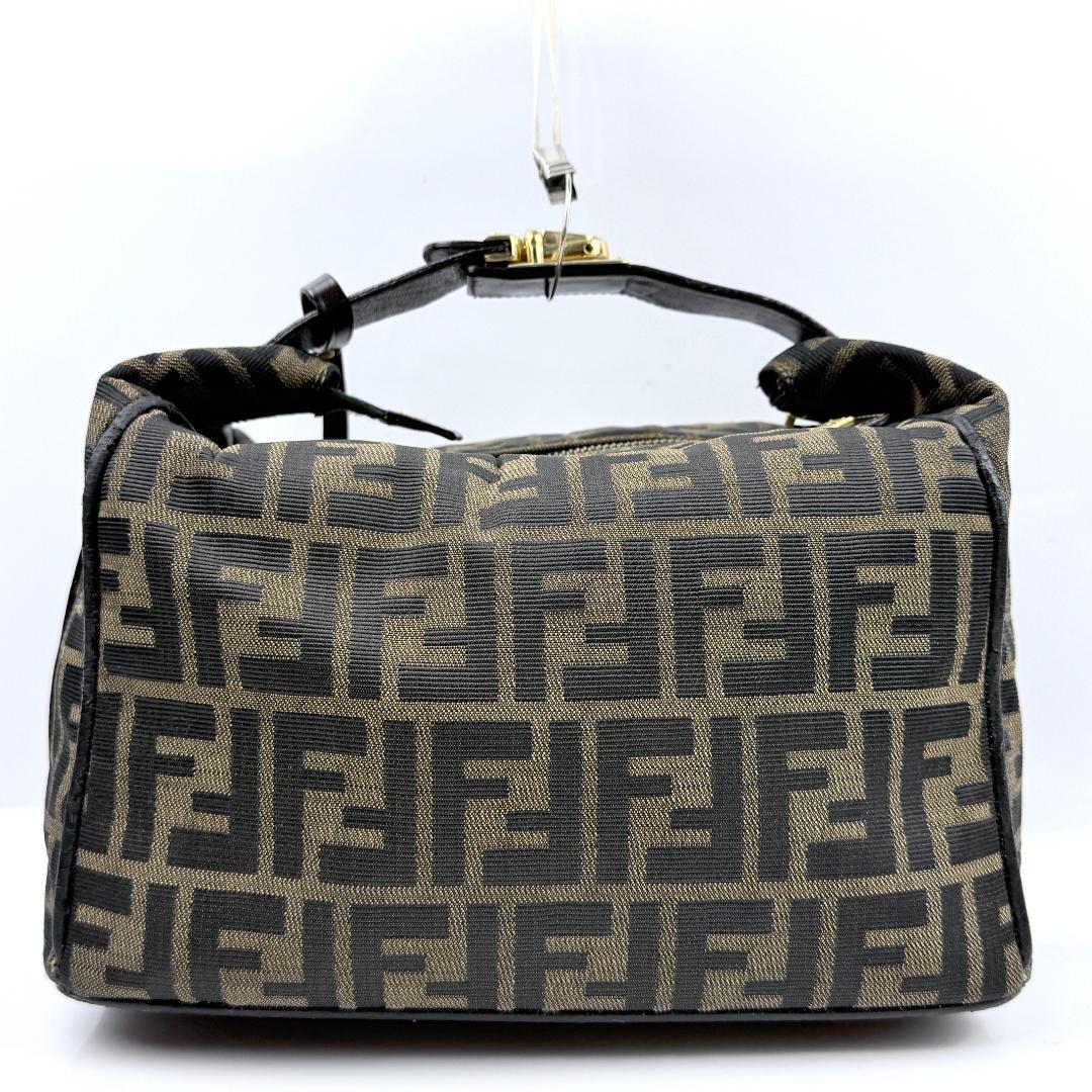 美品 FENDI フェンディ ズッカ 総柄 バニティバッグ ポーチ FF金具