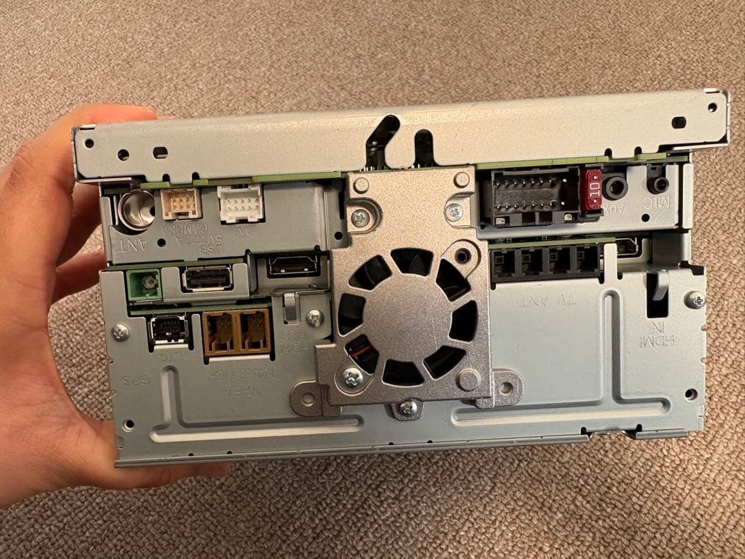 ★CarrozzeriaPioneerカーナビAVIC-RW720★地図2022