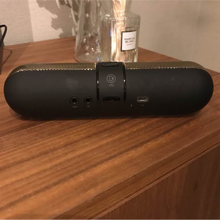 Alexander wang スピーカー