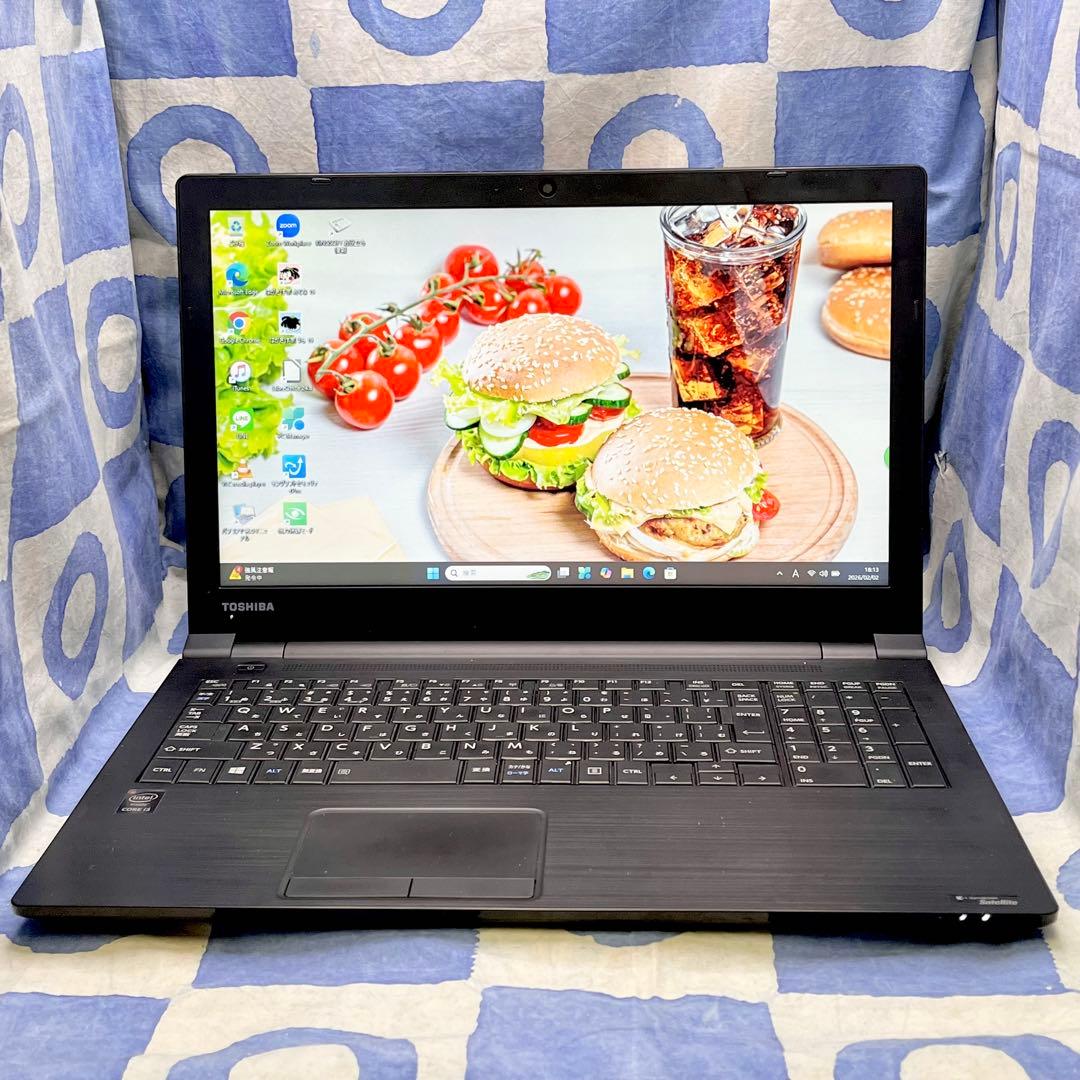 すぐ使える！快適SSD☆シックな黒ノートパソコン♪カメラ付き！Windows11