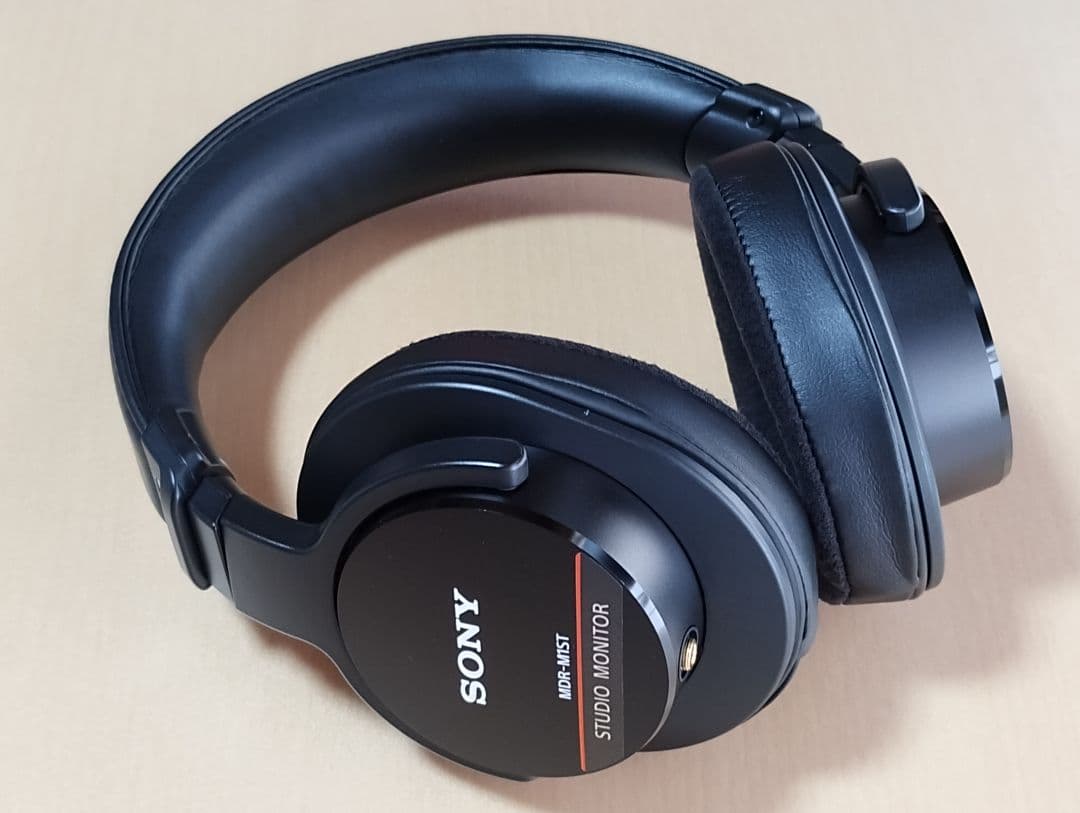 ソニー ヘッドホン MDR-M1ST