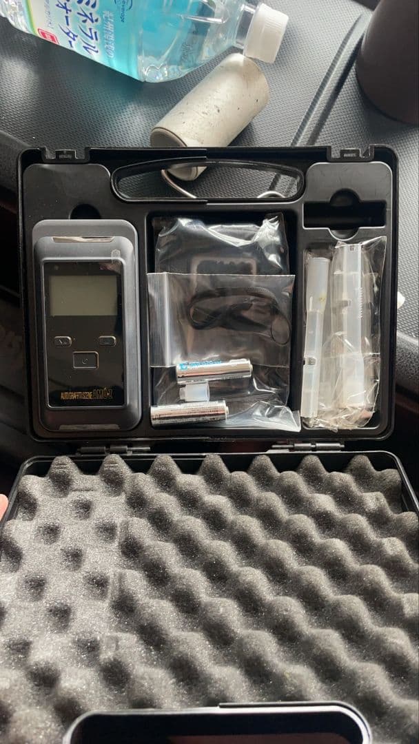 題名 アルコールチェッカーAMUZ