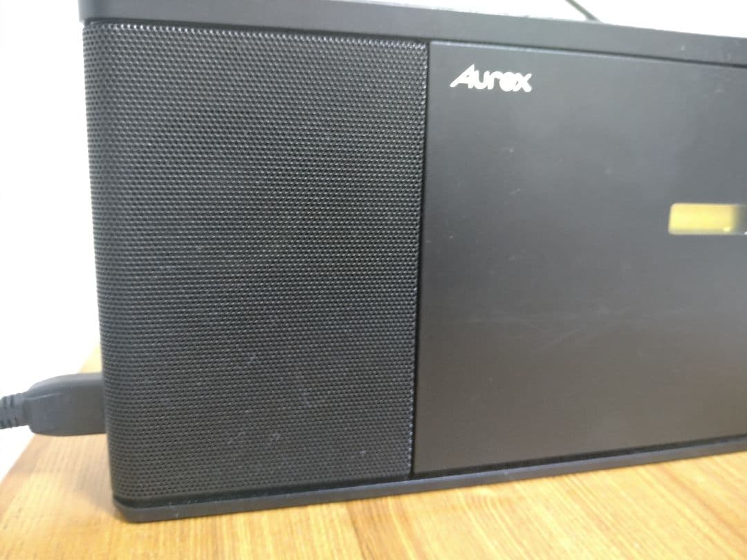 東芝 Aurex　CD・USB・SD・Bluetooth・ラジオ　TY-ANX2