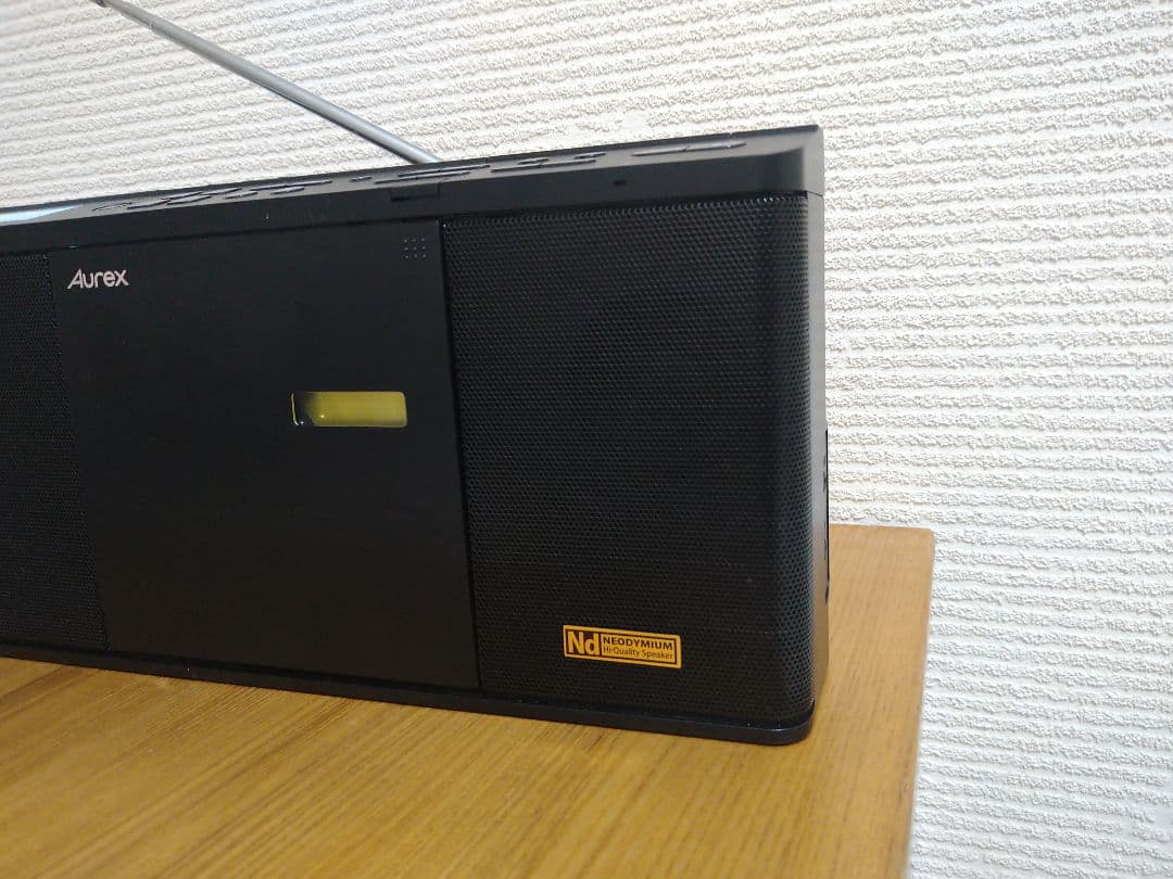 東芝 Aurex　CD・USB・SD・Bluetooth・ラジオ　TY-ANX2