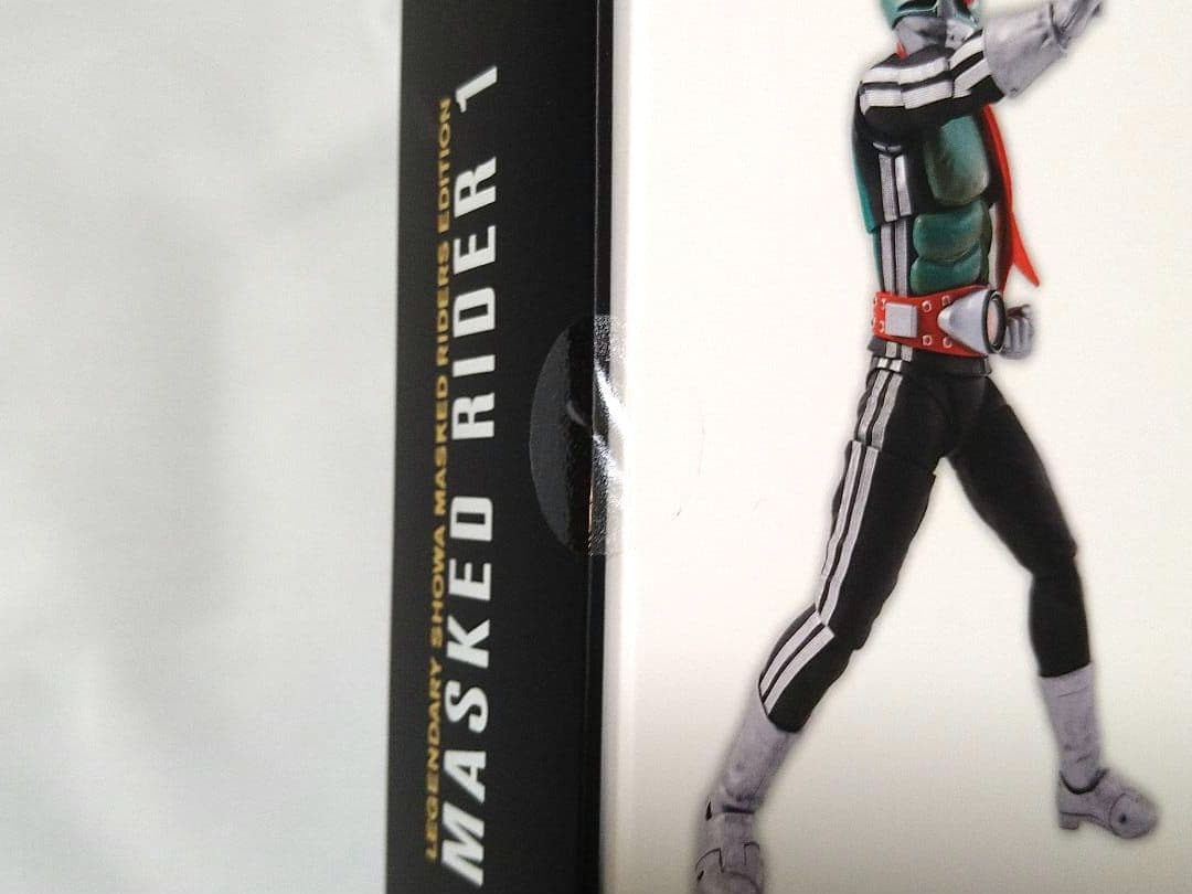 S.H.フィギュアーツ仮面ライダー新1号 ＆ 新２号 栄光の昭和ライダー