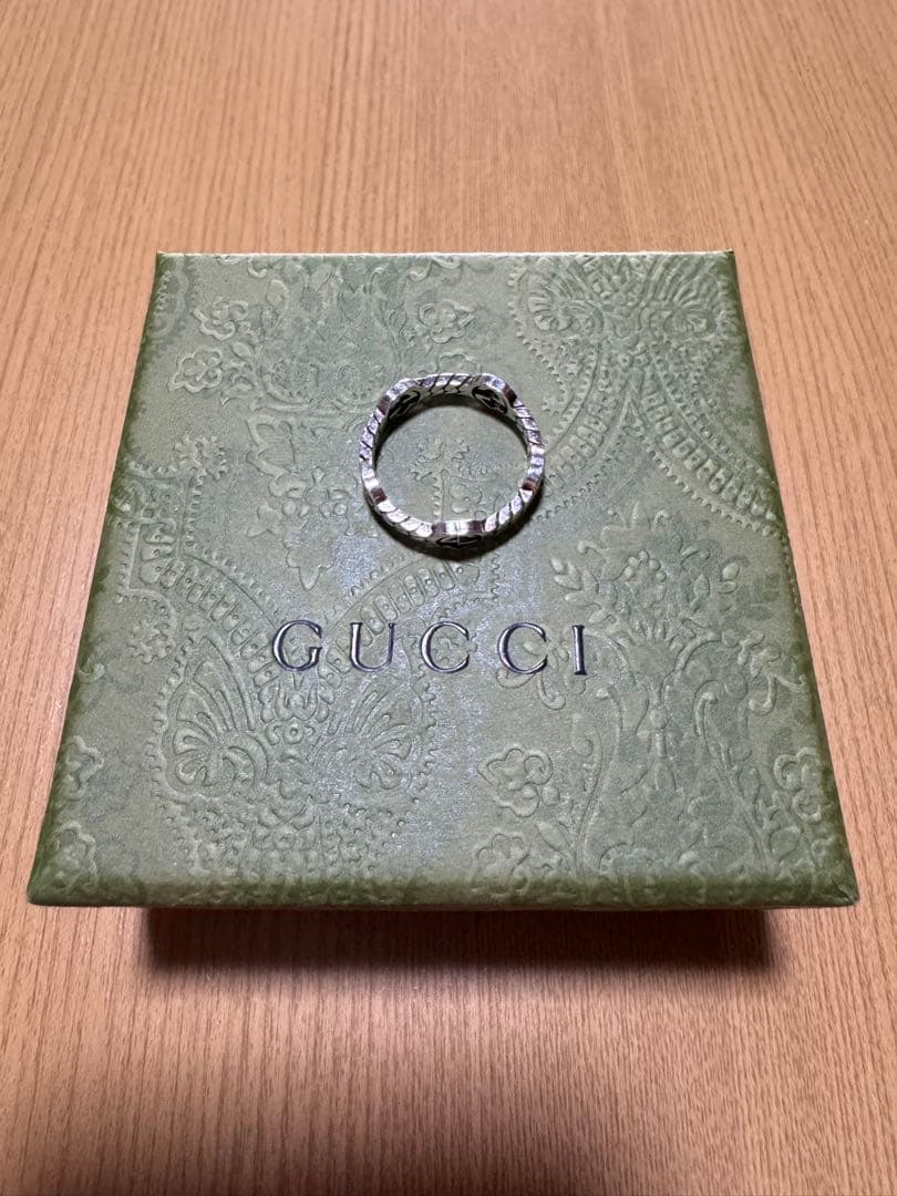 GUCCI インターロッキングリング