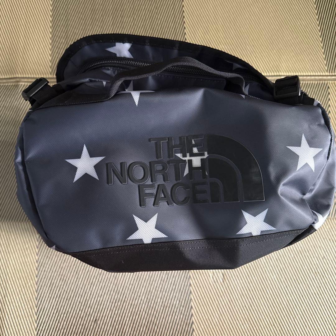 THE NORTH FACE 星柄ダッフルバッグ