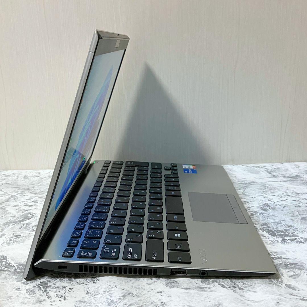 VAIO VJPJ218001434/メモリ16GB/11世代/ノートパソコン