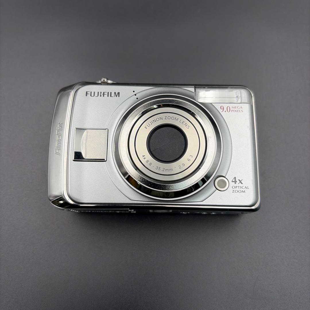 FUJIFILM FinePix A900 シルバー デジタルカメラ 電池駆動