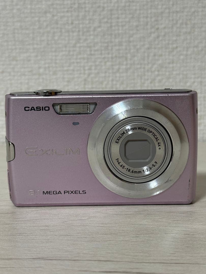 CASIO EXILIM 8メガピクセル ピンク コンパクトデジタルカメラ