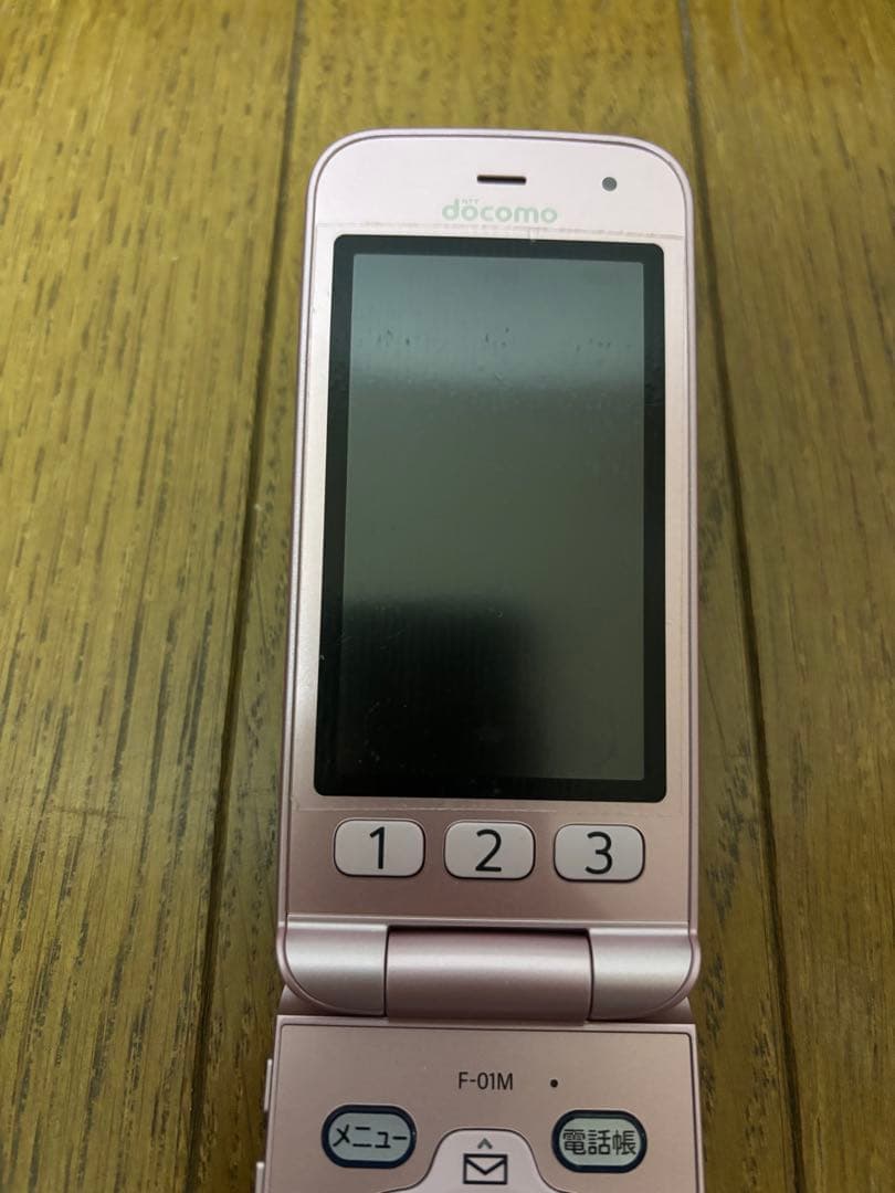 docomo らくらくホン　F01-M