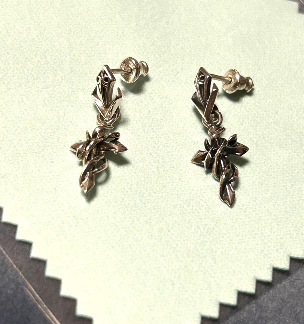 【お値下げしました】M's collection ピアス(両耳) クロス超美品