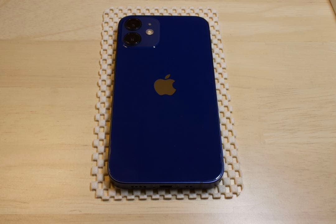 iPhone 12 mini 64GB外装美品