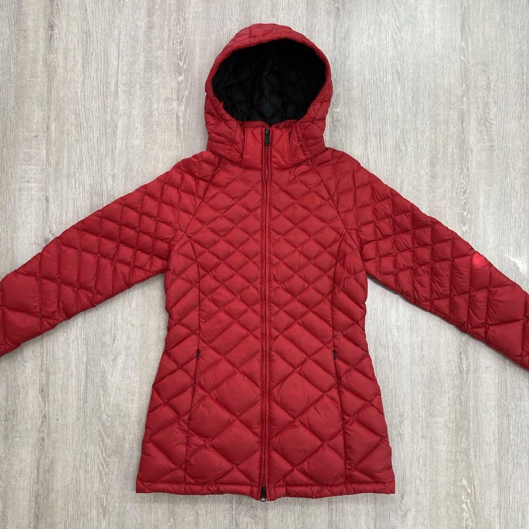 最終値下げ ノースフェイス US規格 550FIL ダウン レッド レディースS