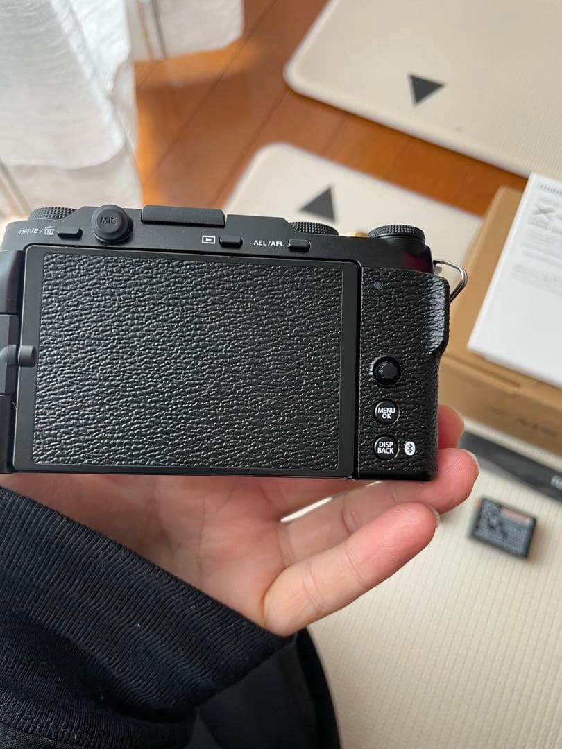 FUJIFILM X-M5 ブラック バッテリーオマケ付き