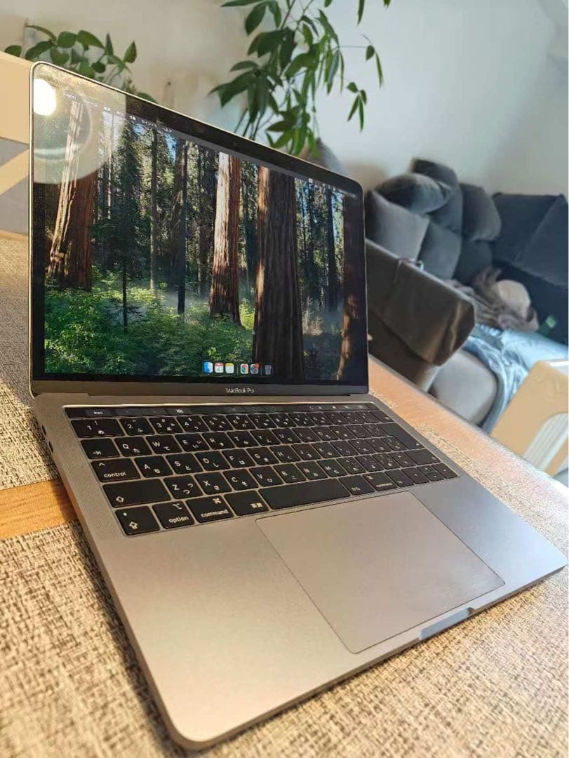 MacBook Pro 13インチ（2019）｜i7 / 16GB / 512G
