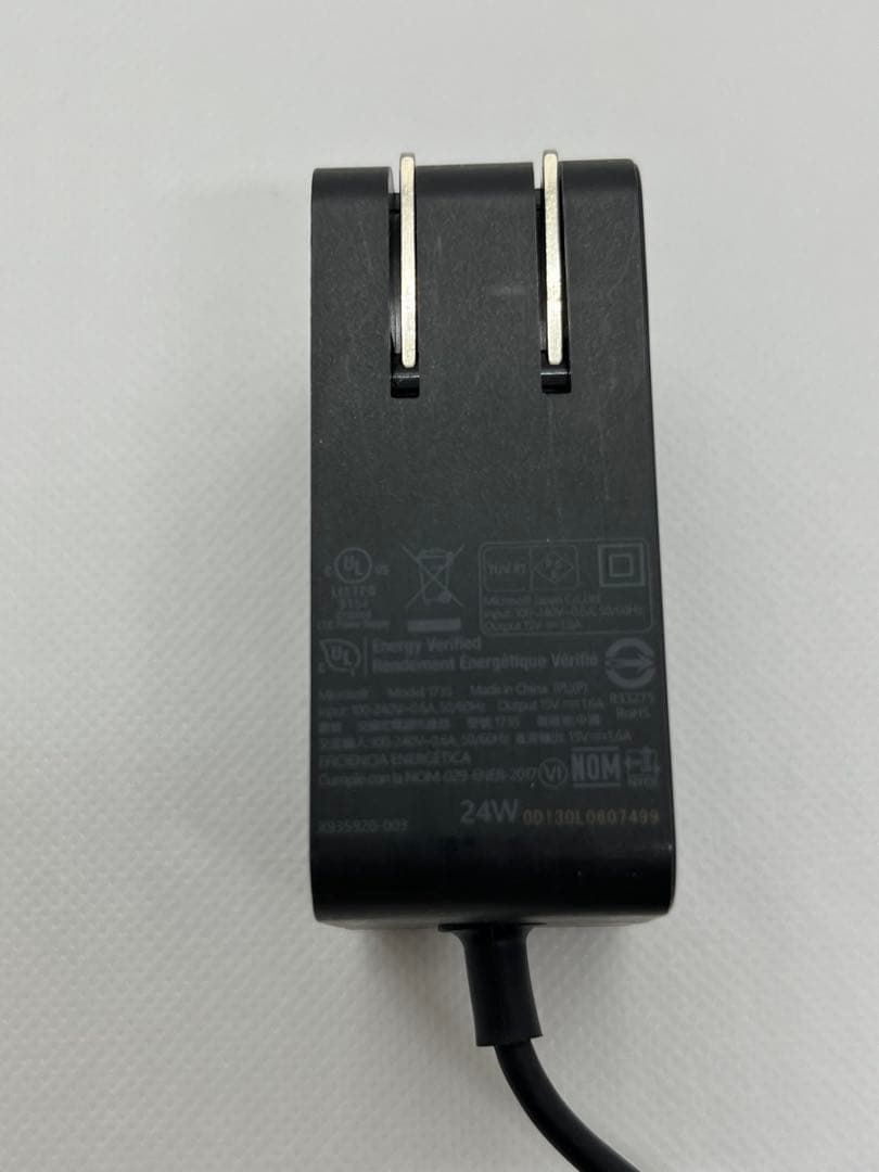 Surface Go 128GB 8GB 純正カバー&マウス付