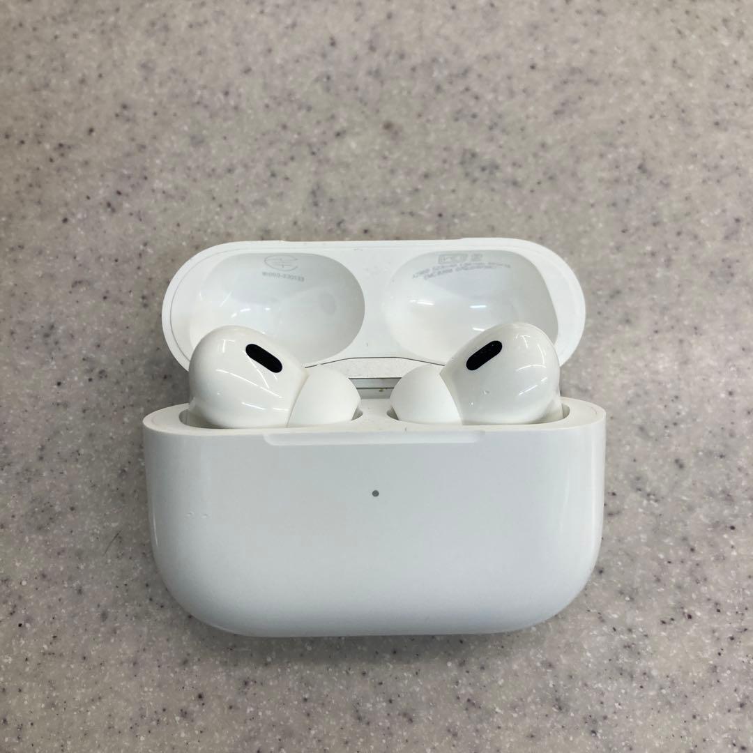 AirPods pro 第2世代 本体 充電ケース　箱付き
