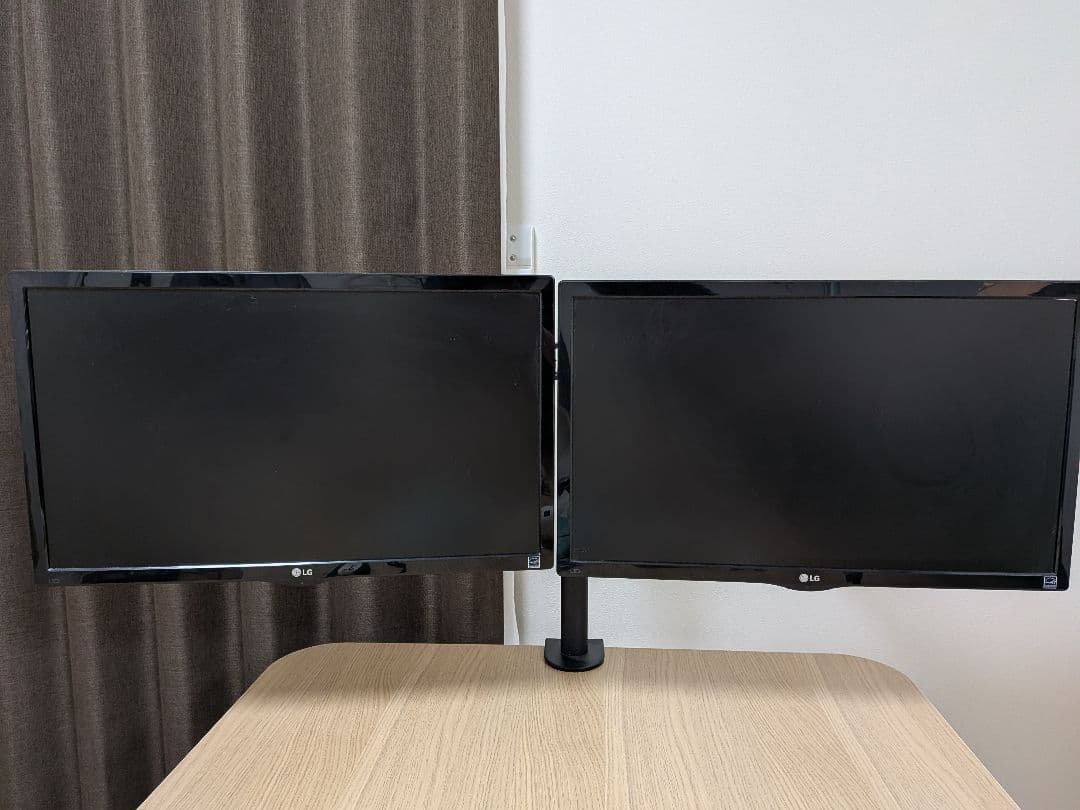 LG 21.5インチモニター 2枚＋モニターアーム　セット