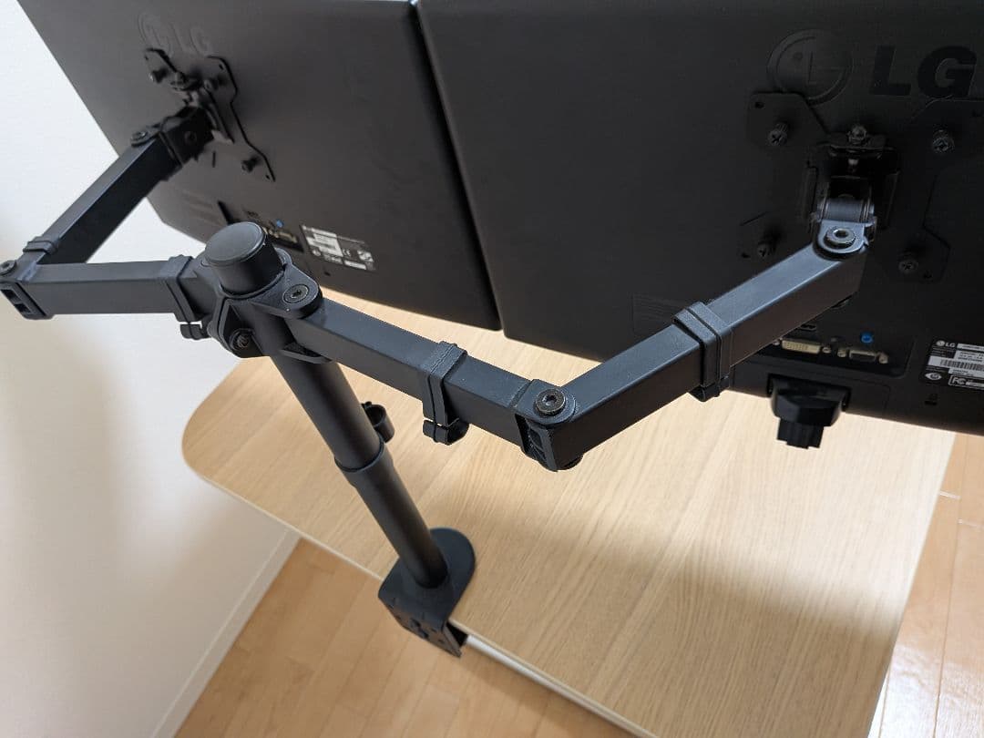 LG 21.5インチモニター 2枚＋モニターアーム　セット