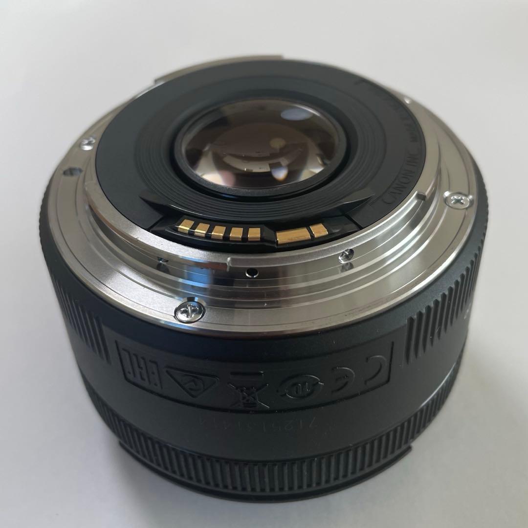 キャノン　EF50mm F1.8 STM 単焦点レンズ