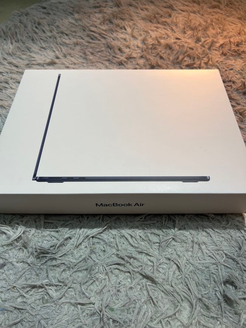 【SN】MacBook Air M2モデル 2022年 13.6インチ