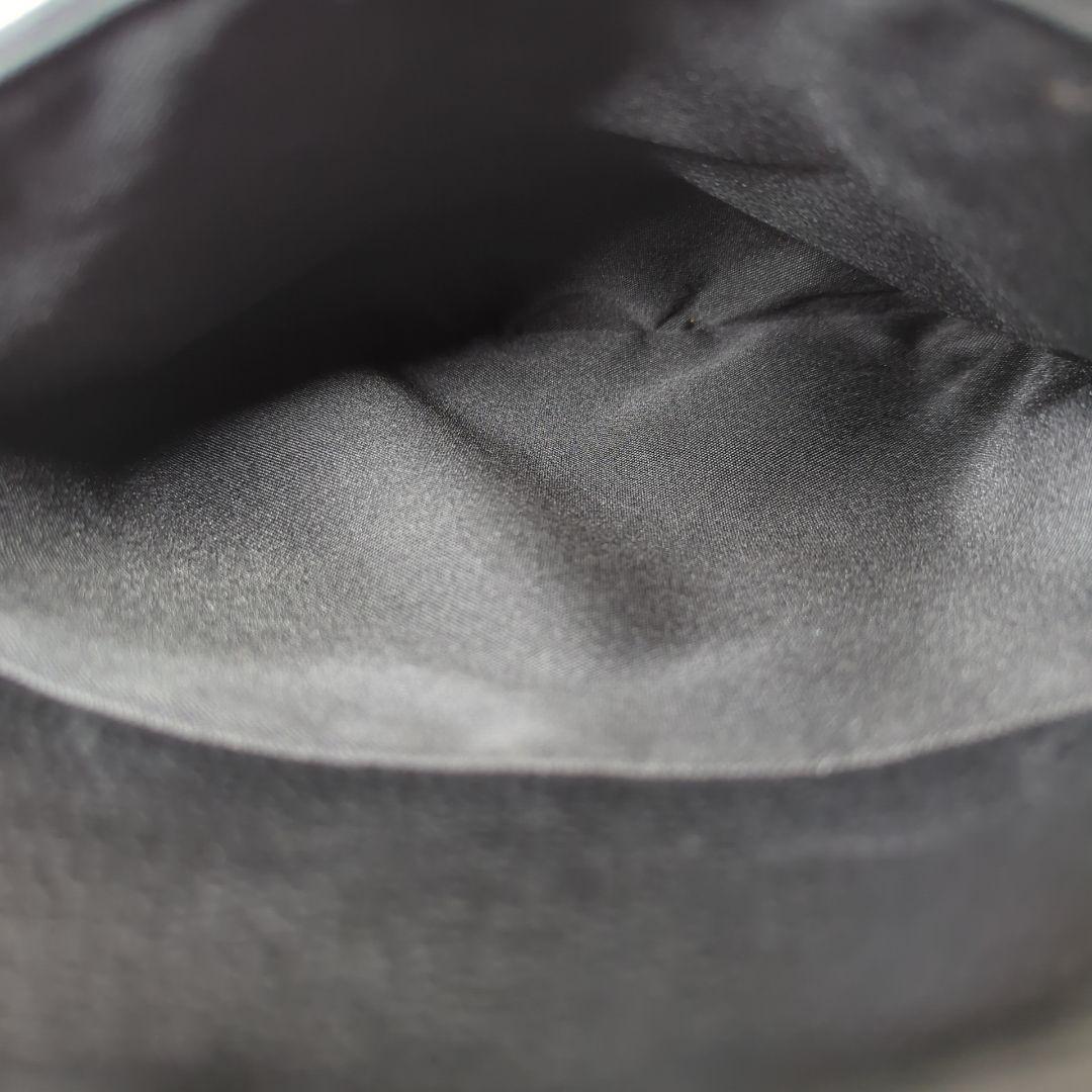 美品✨ダンヒル メッセンジャーバッグ レザー黒 ロゴプレート ロゴ型押し 多収納