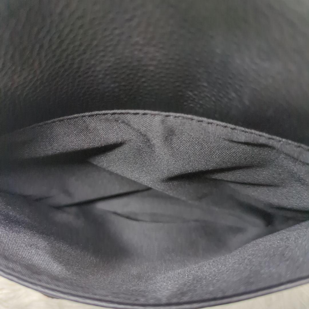 美品✨ダンヒル メッセンジャーバッグ レザー黒 ロゴプレート ロゴ型押し 多収納