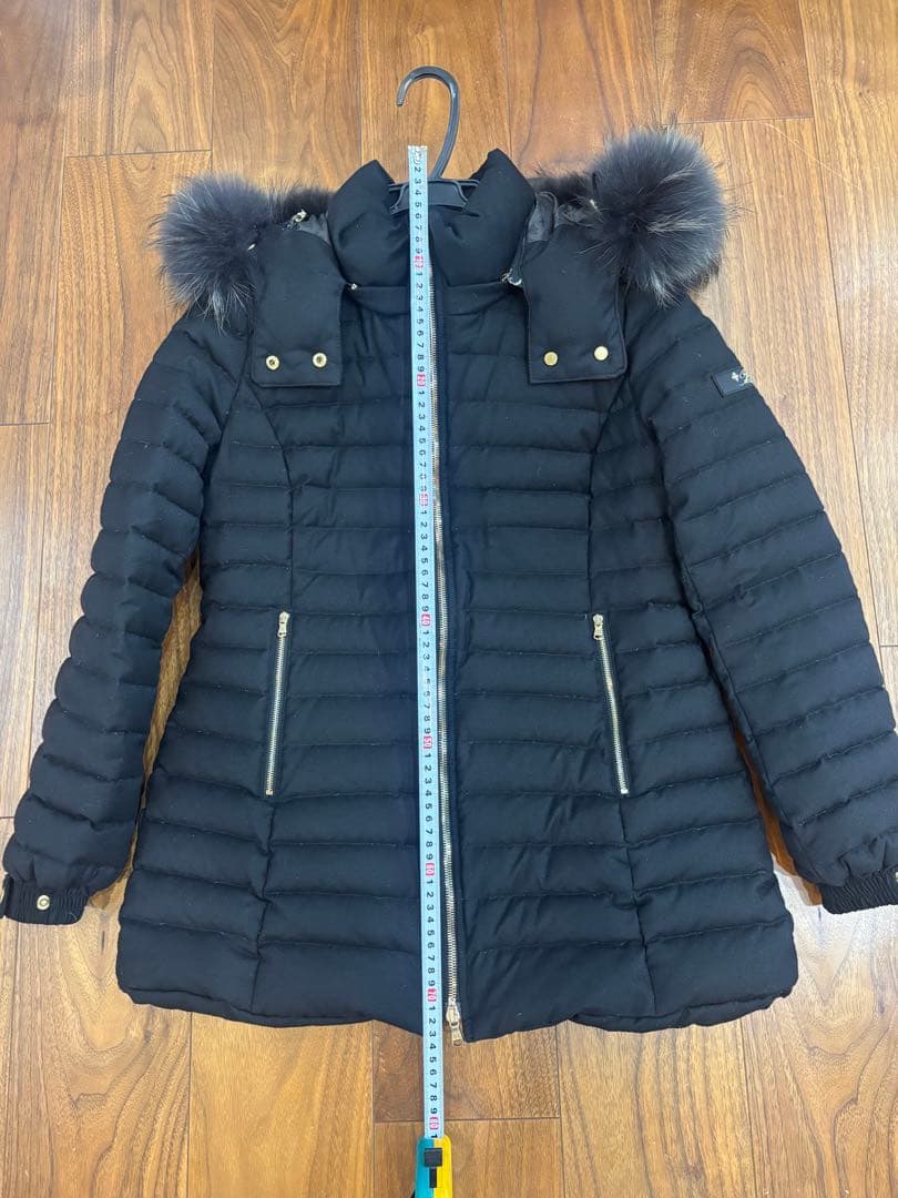 タトラス　Rラインダウンジャケット 黒　02